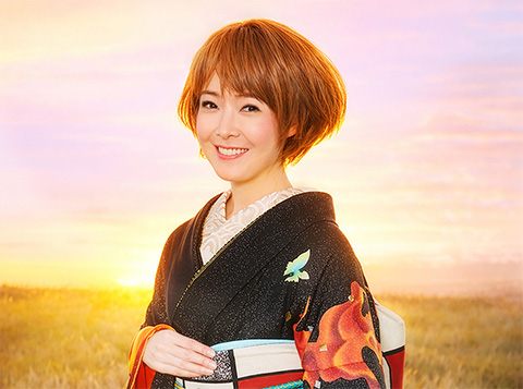 演歌歌手・田川寿美さん